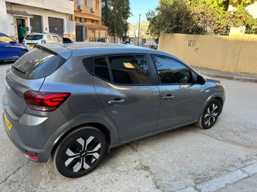 Dacia Sandero 2025 Journey