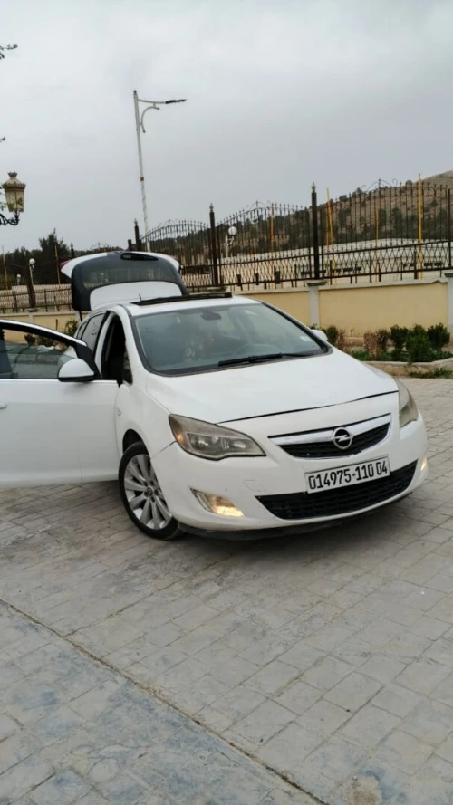 Opel Astra 2010 Astra