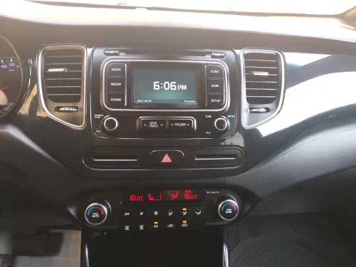 Kia Carens 2015 Luxe