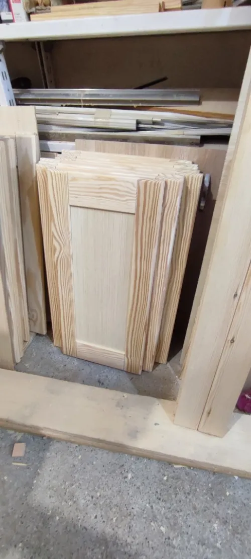 Rénovation tout la boiserie et vernissage bois 