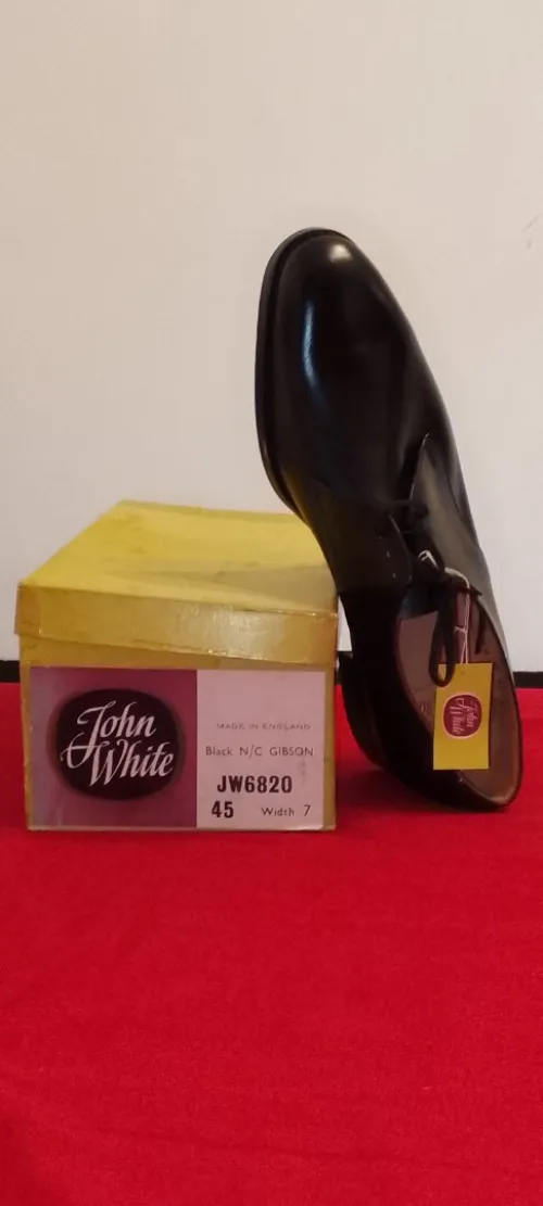 Chaussures John White