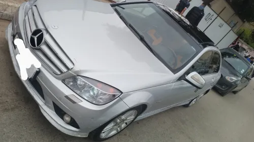 Mercedes Classe C 2008 amg 220 170