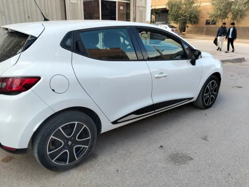 Renault Clio 4 2013 Clio 4
