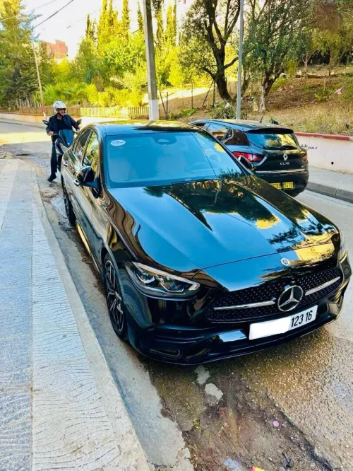 Location de voiture luxe Chadli
