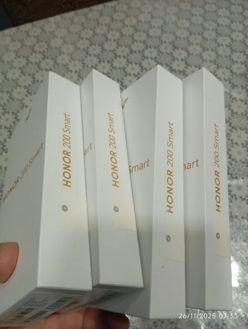 Honor 200 smart