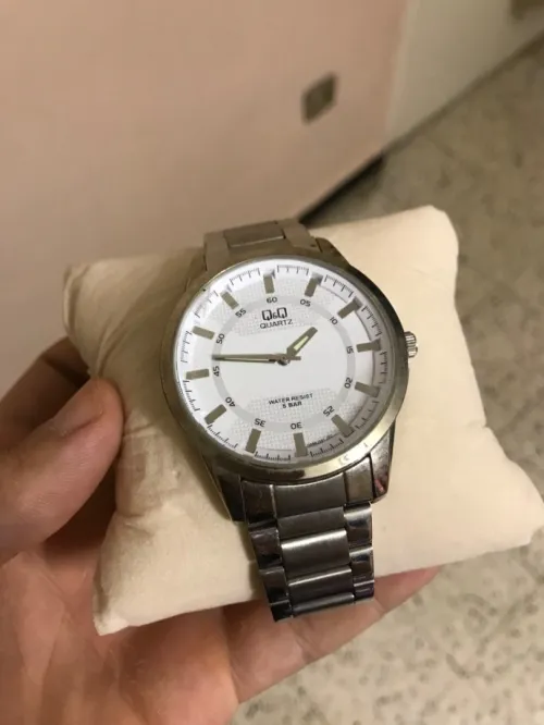 montre Q&Q quartz
