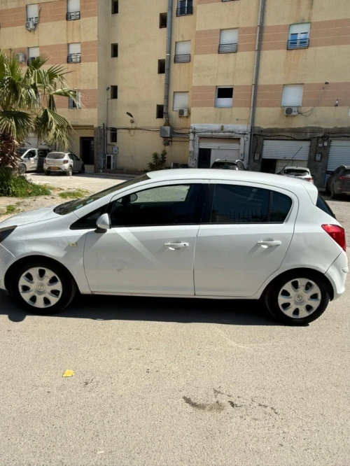 Opel Corsa 2011 
