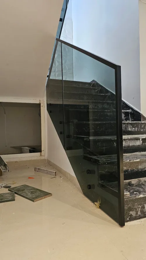 Rampe escalier en verre trempé