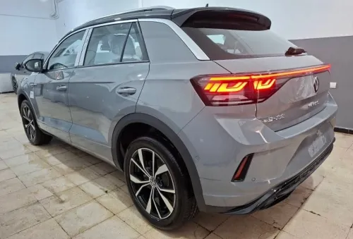 Volkswagen T-Roc 2025 R-Line 