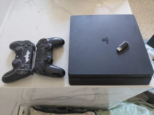 PS4 Slim  CABA (مفلاشي)