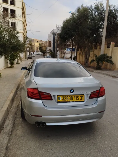 BMW Série 5 2015 