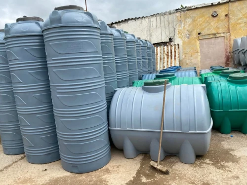 Citernes plastique votre eau de 200 litres à 10 000 litres