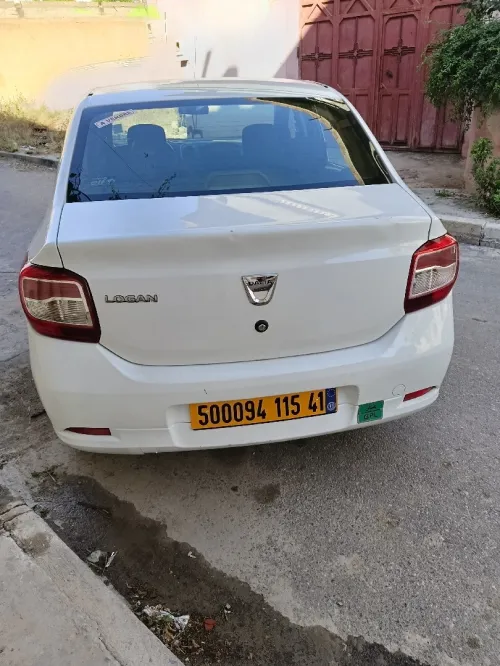 Renault Logan 2015 