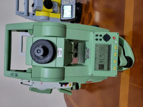 Station Total Leica اجهزه طوبوغرافيه بالضمان appareil topographique