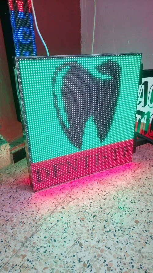 PANEAUX LED 