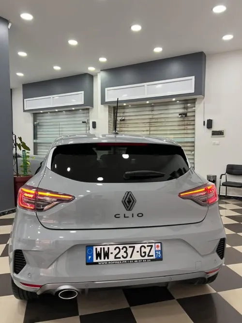 Renault Clio 5  2026 Esprit Alpine