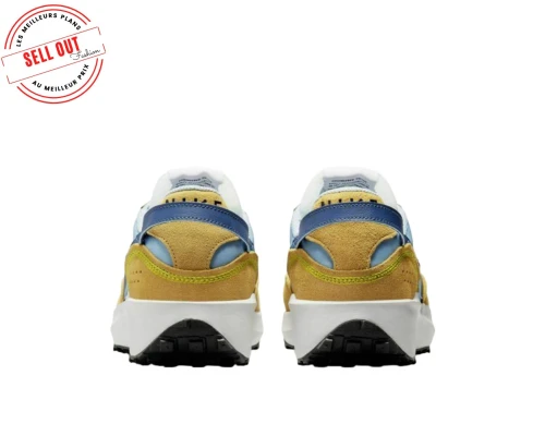 NIKE WAFFLE DEBUT
