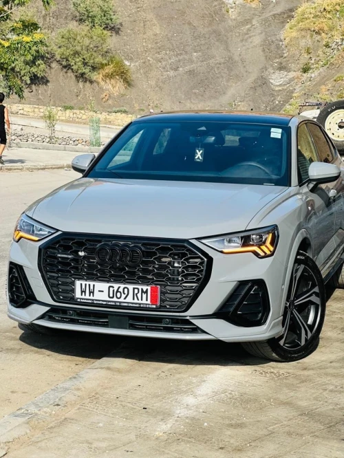 Audi Q3 2022 Quattro