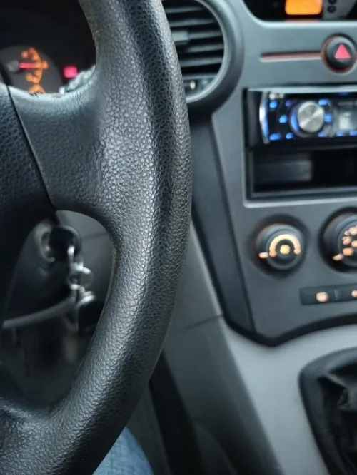 Kia Carens 2010 