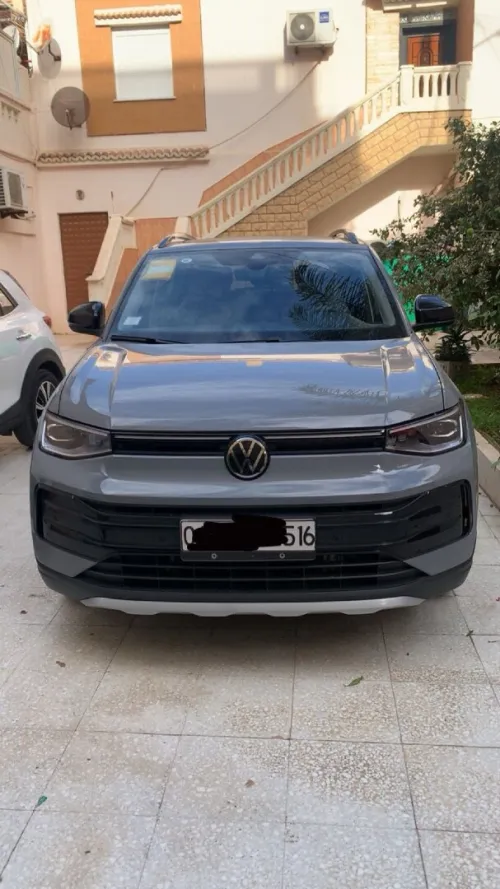 Volkswagen Tahru 2025 