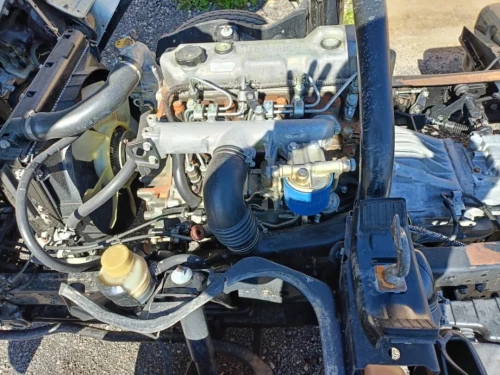 Mitsubishi Fuso canter 2015