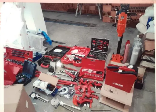 outillage de plomberie 