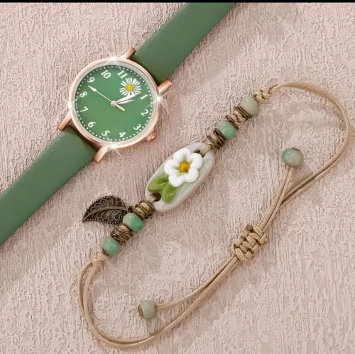 ساعة نساء