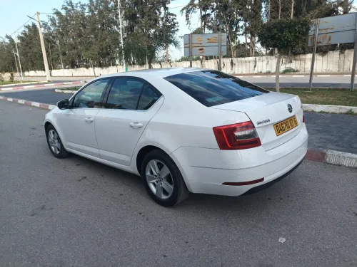 Skoda Octavia 2017 Ambition