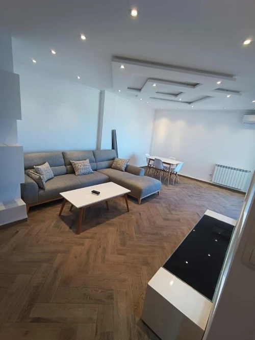 Location Appartement F4 Alger Hydra