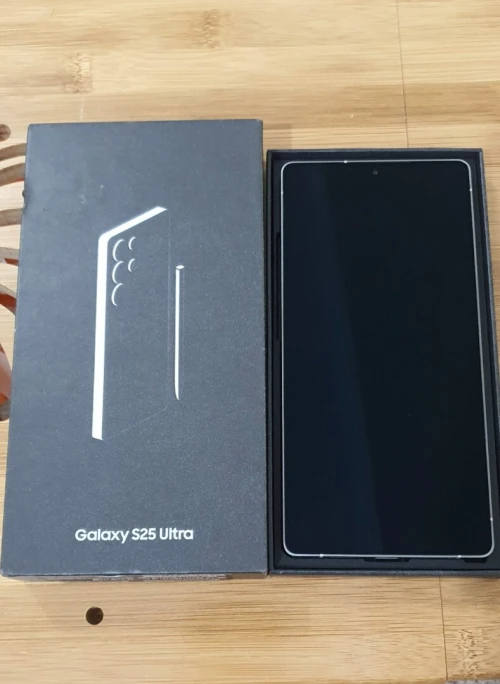 Samsung Galaxy s25 ultra