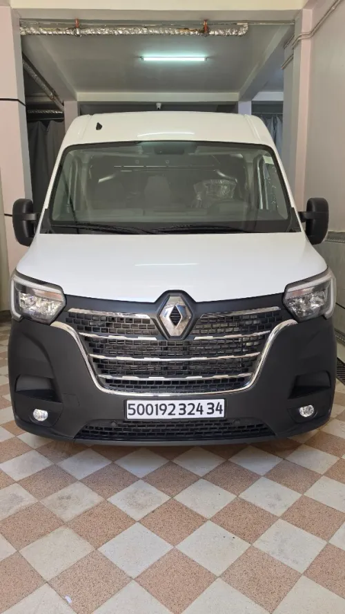 Renault Master 3 panneau 00 km صافي 2024