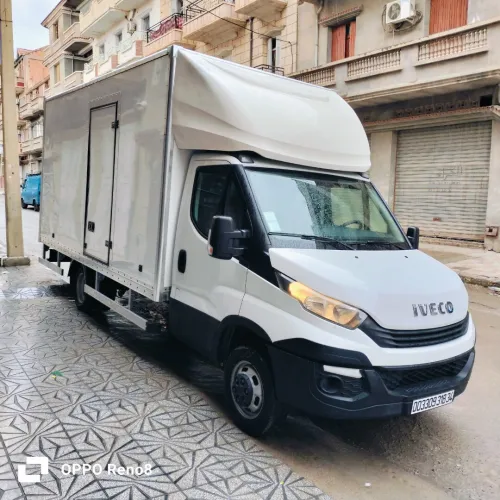 IVECO 35-150 CONTENAIRE 2018