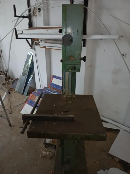 Matériaux menuiserie bois et aluminium