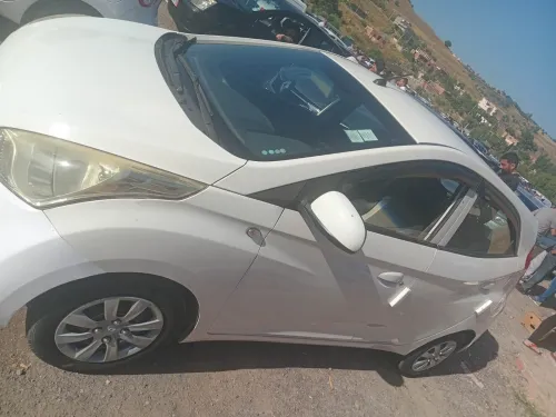 Hyundai EON 2013 EON