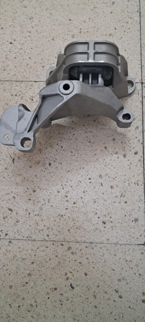 Support moteur duster 1.6 16v 2013