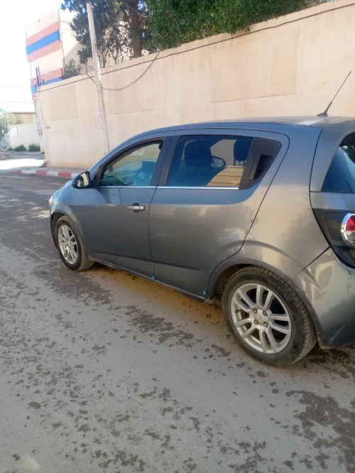 Chevrolet Sonic Hatchback 2013 Sonic Hatchback