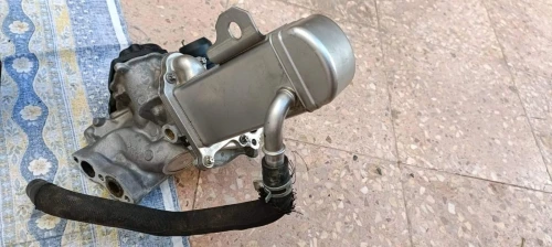 pièces pour moteur 2 litre HDi peugeot 3008et expert