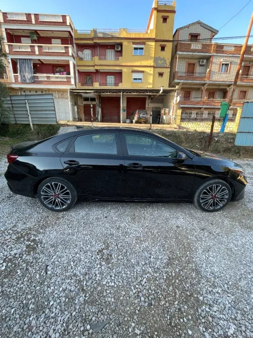 Kia Forte 2023 GT