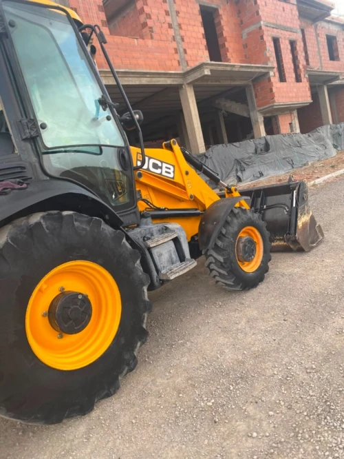 JCB 3cx 2019