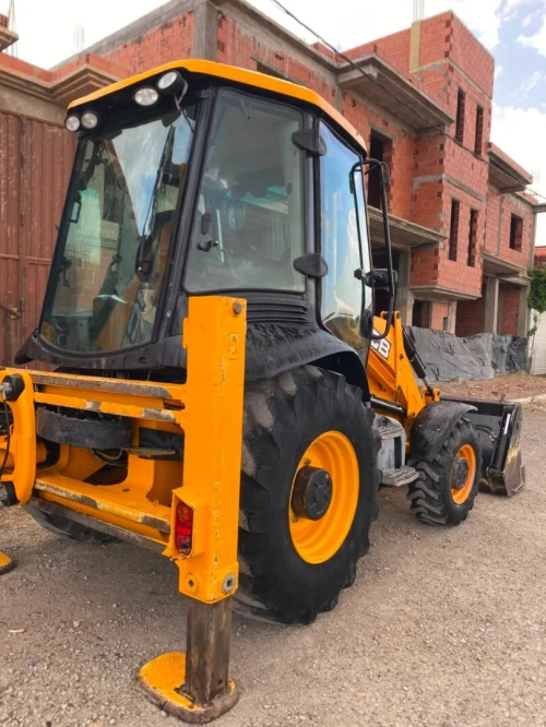 JCB 3cx 2019
