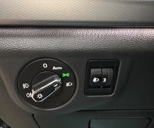 Volkswagen Bora 2025 300 Tsi