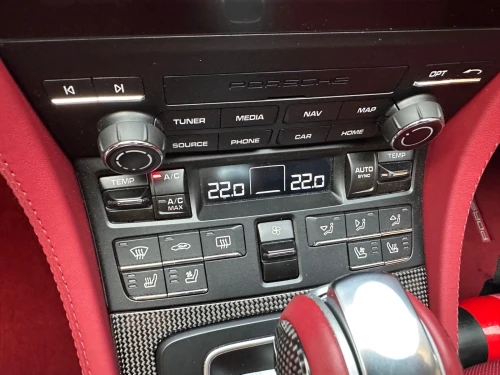Porsche Boxster 718 2025 Style plus édition carbone