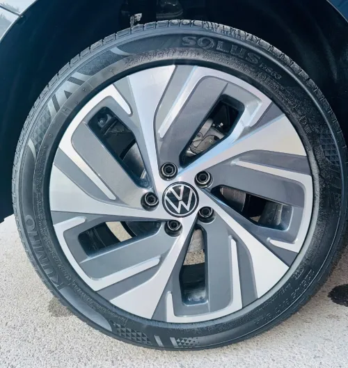 Volkswagen Bora 2025 300 Tsi