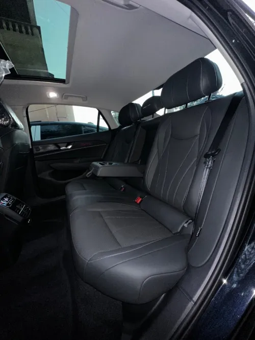 Volkswagen Passat 2026 PRO