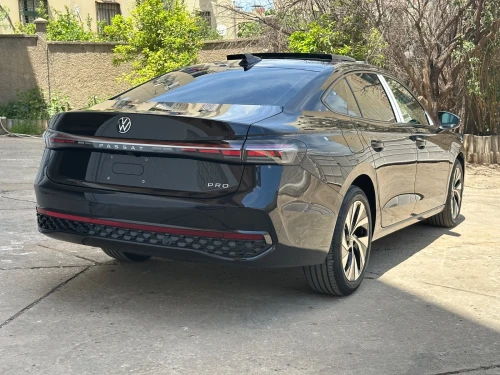 Volkswagen Passat 2026 PRO