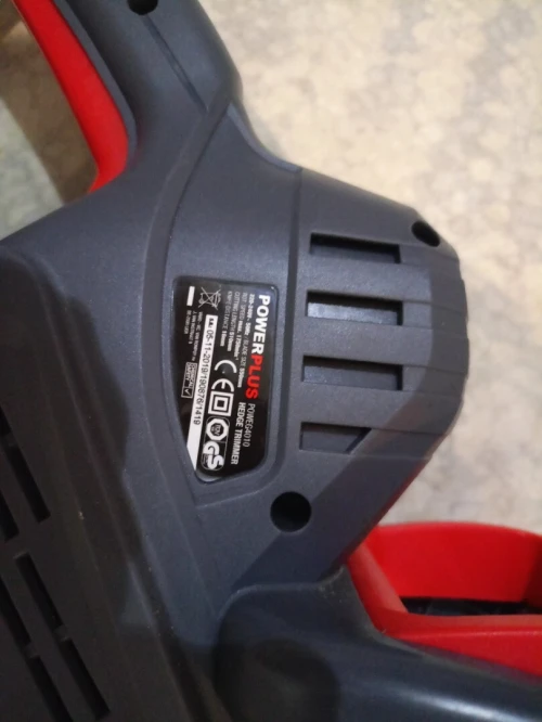 Taille haie électrique 