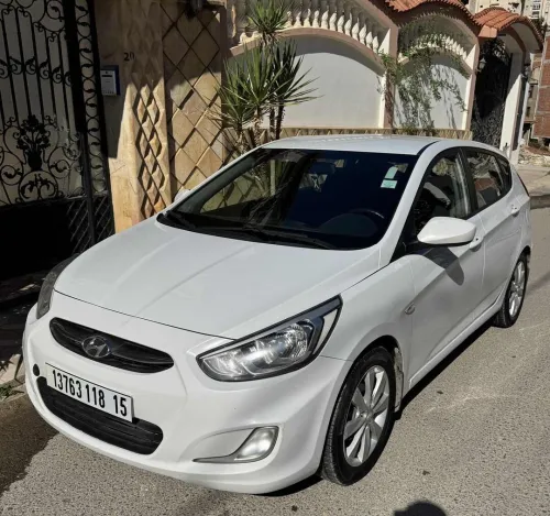 Hyundai Accent RB  4 portes 2018 Accent RB  4 portes