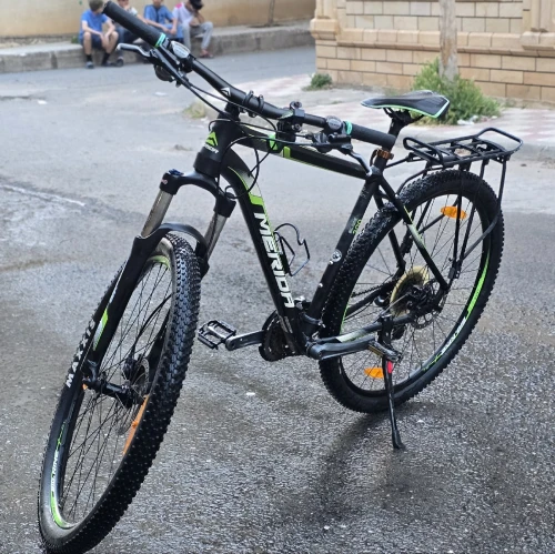 VÉLO Big Nine 300 29" Black / Green