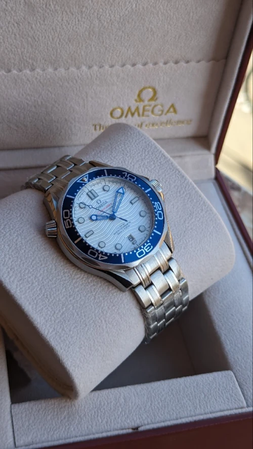 Montre Omega Seamaster Diver 300
