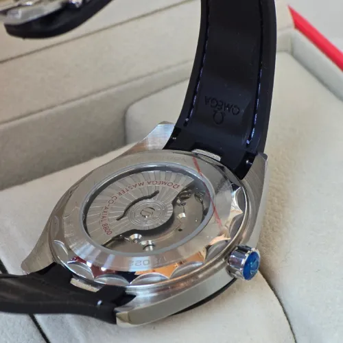 Montres Omega WorldTimer